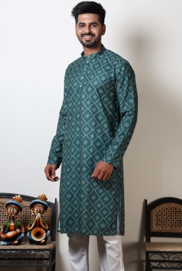 Bandhani Print Knee Length Cotton Viscose Navrati Kurta In Green