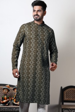 Round Neck Bandhani Print Cotton Mens Kurta For Navratri 2024 In Brown