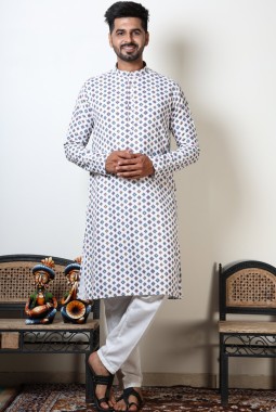 Multicolor Round Neck Designer Kurta For Navratri 2024